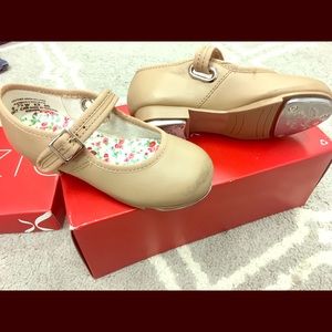 Girls Tap Shoes